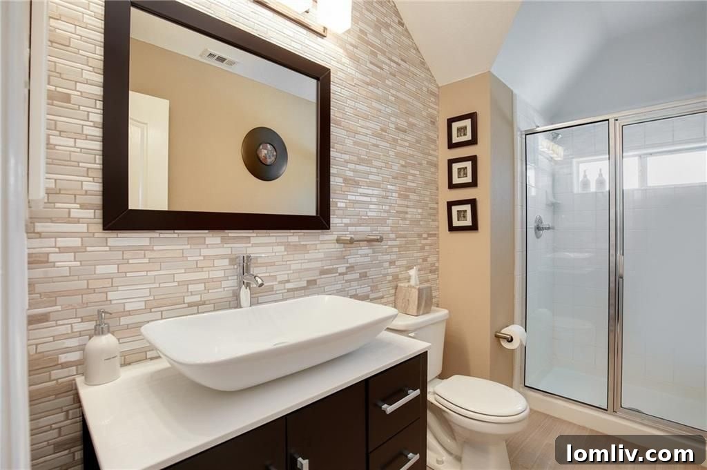 Additional Upstairs Bedroom