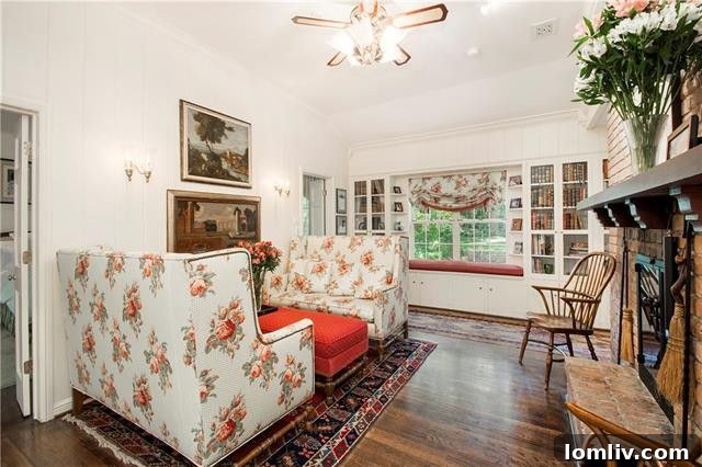 Luxurious Library Interiors