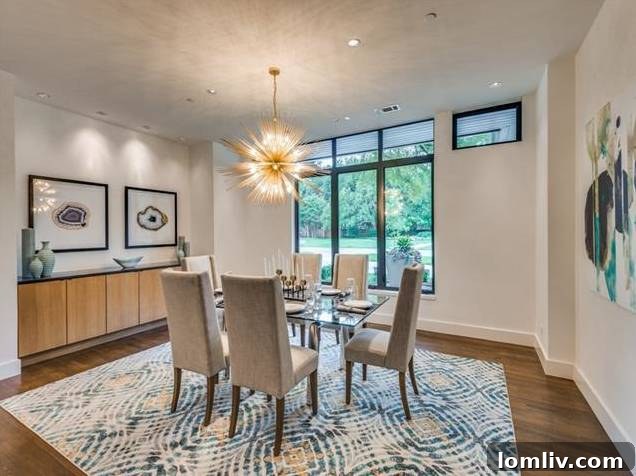 Strait Lane Dallas Interior