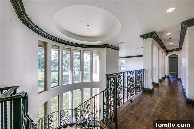 Luxurious Family Home in The Falls, Sunnyvale TX - Interior View 10 - Office