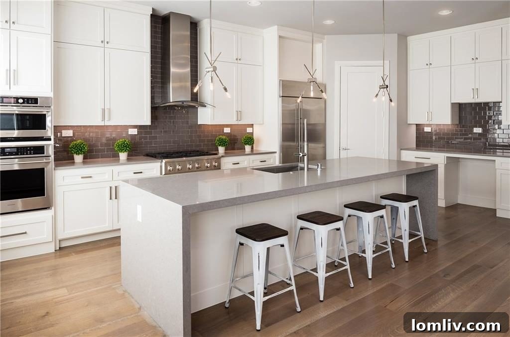 Bentley Place walk-in closet