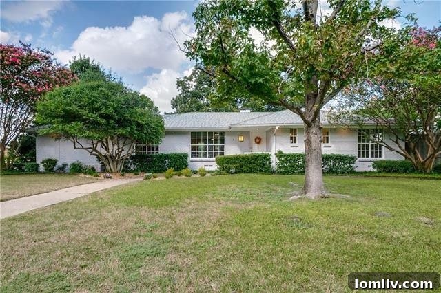 Renovated Corner Lot Home - 822 Brookhurst Dr Richardson