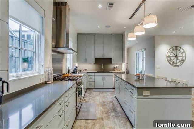 Contemporary bathroom with Carrera marble finishes and stylish fixtures.