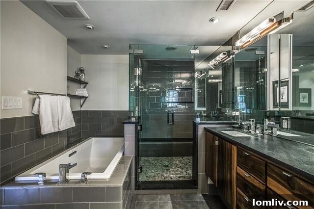 Freestanding Bathtub in a Spacious Modern Bathroom