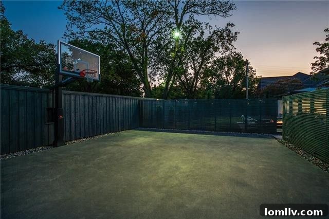 Expansive Backyard with Manicured Lawn and Patio Area