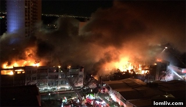 Urban Planning Obstacles - Kids Playing