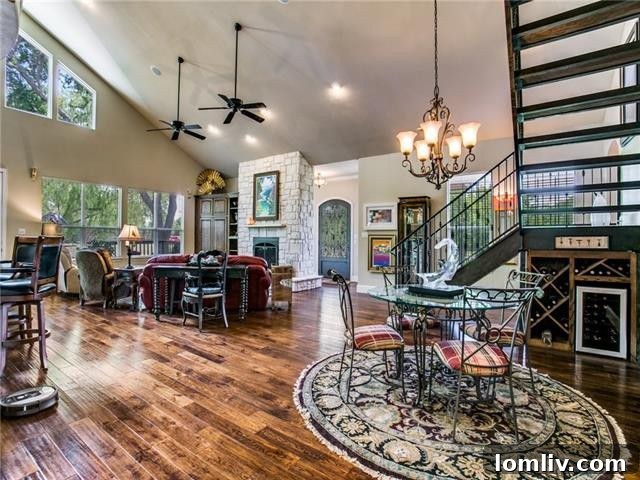 Spacious Gourmet Kitchen with Professional Appliances