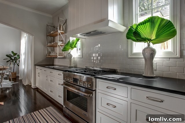 Modern kitchen with ample counter space and an eat-in island for entertaining