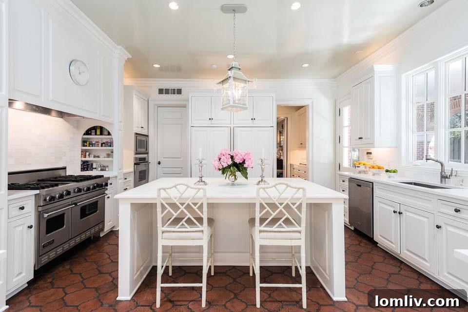 3821 Shenandoah: Gourmet Chef's Kitchen with Center Island