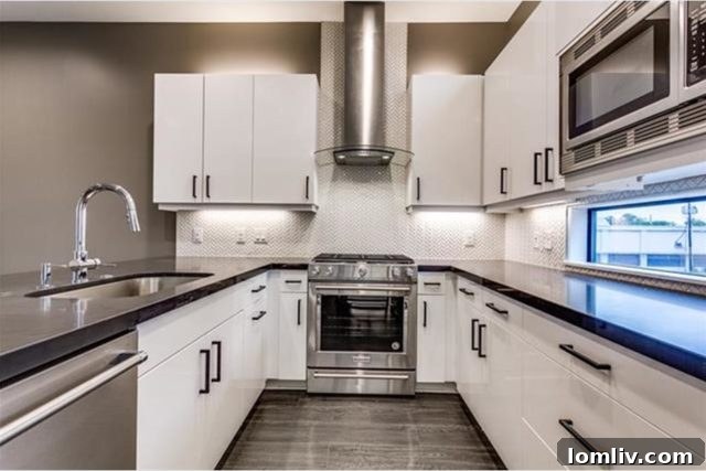 Discover Your Downtown Dallas Home: Three Open Houses Await 10 Spacious Rooftop Terrace for Entertaining