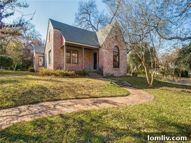 Charming Tudor Entrance - 6919 Mistletoe Dallas