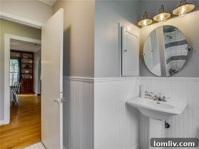 1420 Brunner Ave Staircase to Attic