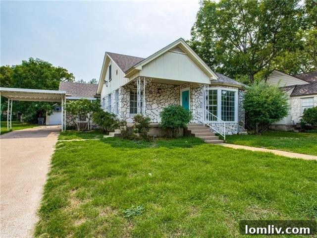 1420 Brunner Ave Kitchen with Bertazzoni Range