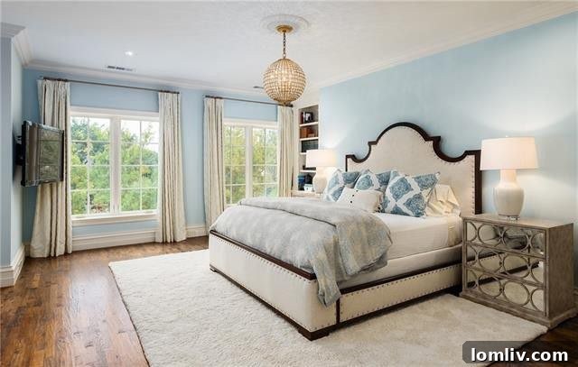 Intricate Ceiling Details in Luxury Home Entryway
