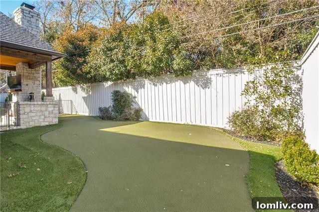 Charming Bedroom with Elegant Furnishings