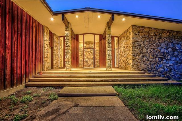 Midcentury Modern Icon on the Waterfront 4 Albert Komatsu Designed Home - Exterior Detail