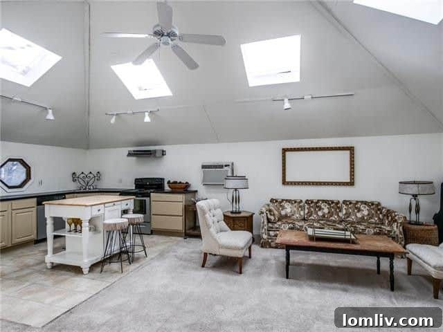 Guest Quarters Above Garage with Living Space
