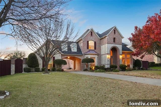 Exterior View of a Traditional Gated Community Home
