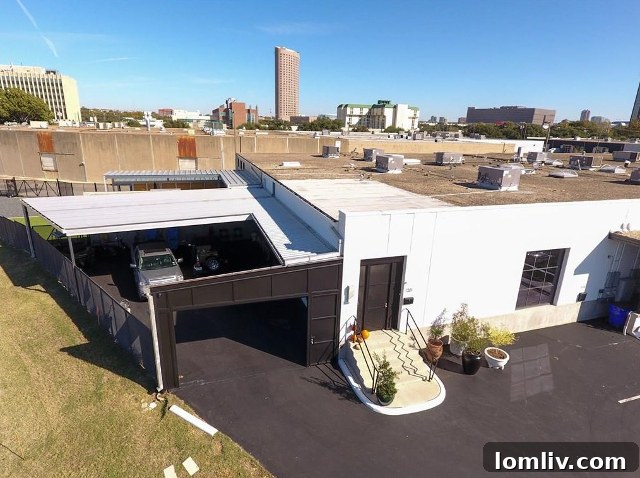 Unassuming Front Entrance of the Multi-Use Property at 2292 Vantage Street