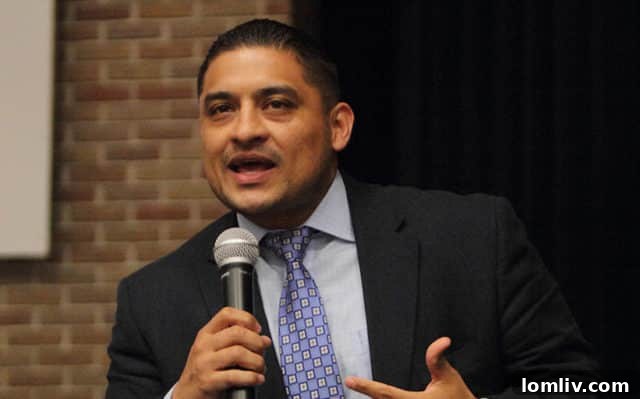 Dallas ISD Trustee Jaime Resendez