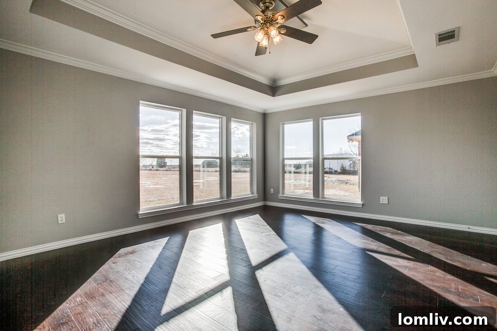 Spacious bedroom with new flooring in 454 Barnes Bridge Road