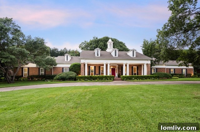 Luxurious Georgian Colonial Ranch in East Dallas