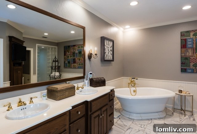 Path leading through the garden