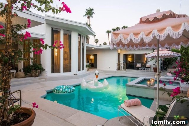 Frozen in Time: Palm Springs' Midcentury Masterpiece 15 19842cbf742acfe386539a398ccfd076l-m38xd-w1020_h770_q80