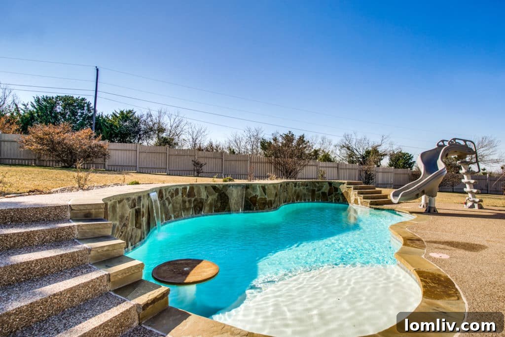 Cedar Hill Oasis: Spacious Living, Natural Surroundings 12 HCHOTWVECTOR3