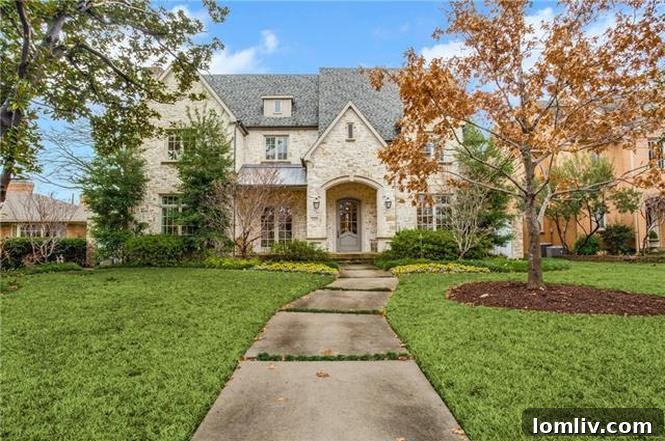 Caruth Blvd luxury home in Highland Park ISD
