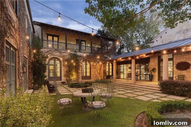 9946 Rockbrook Drive exterior view