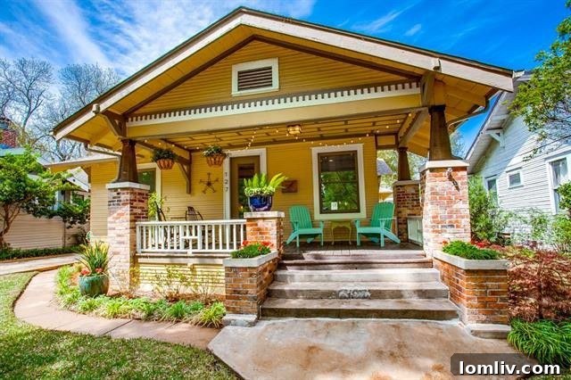 Stunning Craftsman Home in Winnetka Heights, Dallas