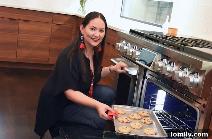 Chef Nikky Phinyawatana of EnjoyMint baking cookies in her new SKS Pro Range at home.