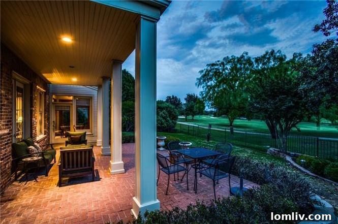 Tranquil outdoor patio overlooking Hackberry Country Club golf course
