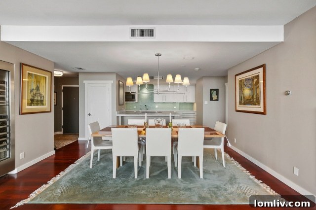 Open Concept Kitchen with Peninsula