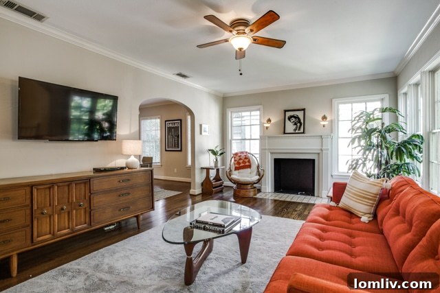 Stylish Dallas Short-Term Rental Living Room