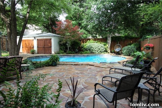 Detached Two-Car Garage with Studio and Bath Potential