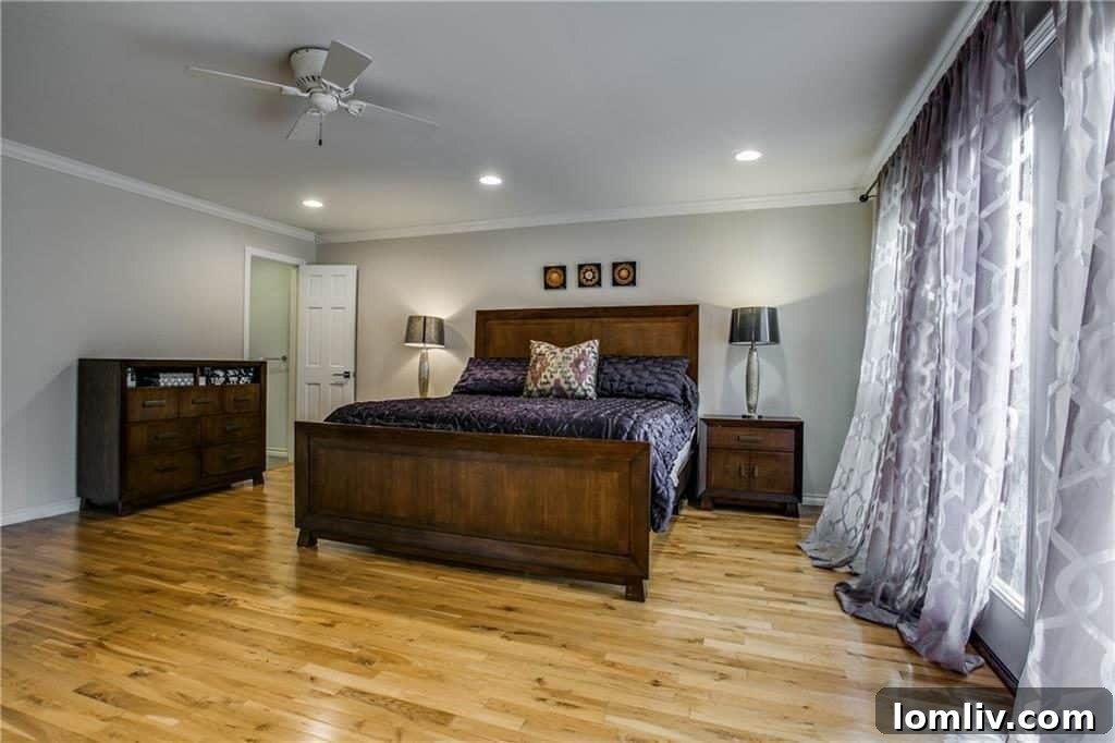 Interior view of 2809 Daniel Ave University Park