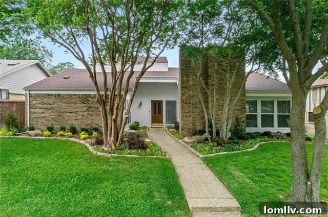 Step Into the 70s: Tour This Richardson Contemporary Home This Weekend 2 Jennifer1