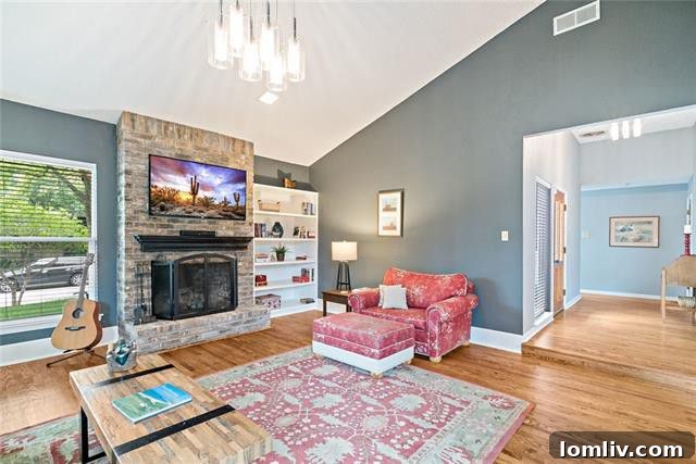 Step Into the 70s: Tour This Richardson Contemporary Home This Weekend 3 Jennifer1