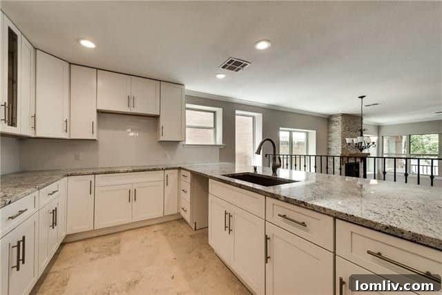 Elegant Master Bathroom in Luxury Rockwall Residence