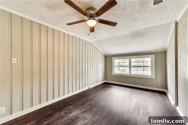 Another view of the comfortable family room