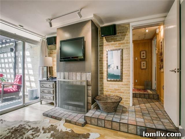 Dual Delights: Bud Oglesby's Twin Townhomes 14 Bright Interior of a Hood Street Townhome, Oglesby Group