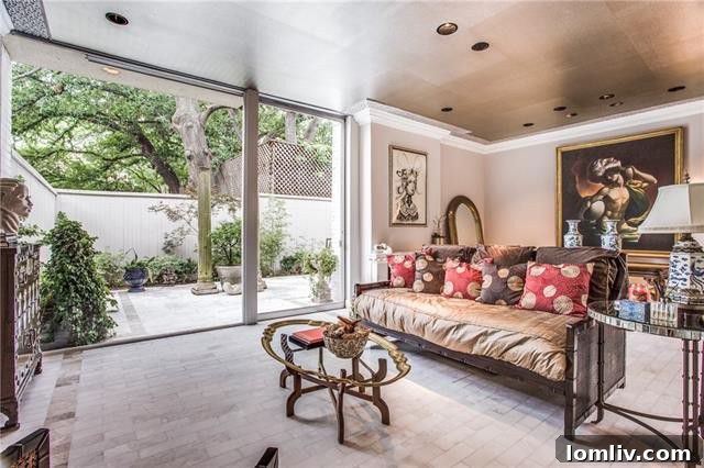 Dual Delights: Bud Oglesby's Twin Townhomes 5 Elegant Interior Design of 2808 Welborn Street Unit 4