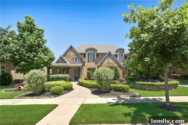 King-Arthur-Blvd-Home-Exterior-Castle-Hills