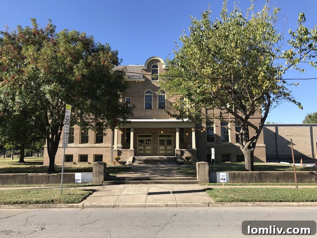 The Principal Residences: Historic Davy Crockett School Reimagined in East Dallas