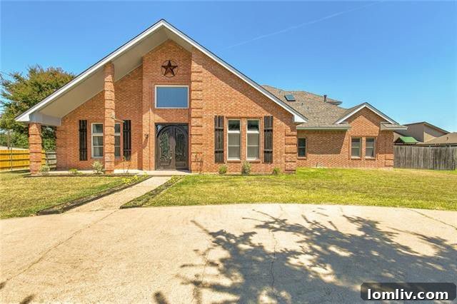 Stunning Exterior of 2322 Sunnyvale Road, Grand Prairie
