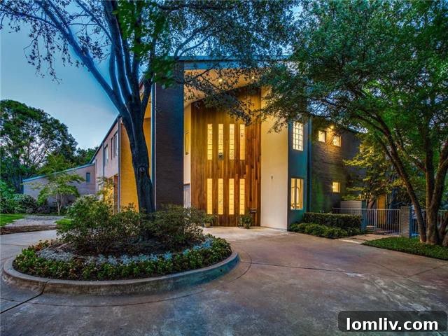 11322-e-ricks-cir luxury estate exterior