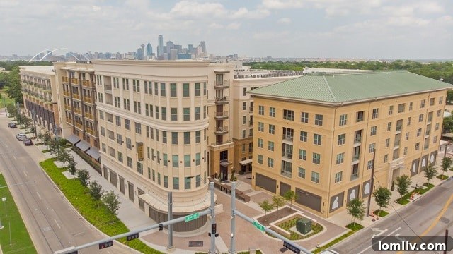 NOVEL Bishop Arts Exterior