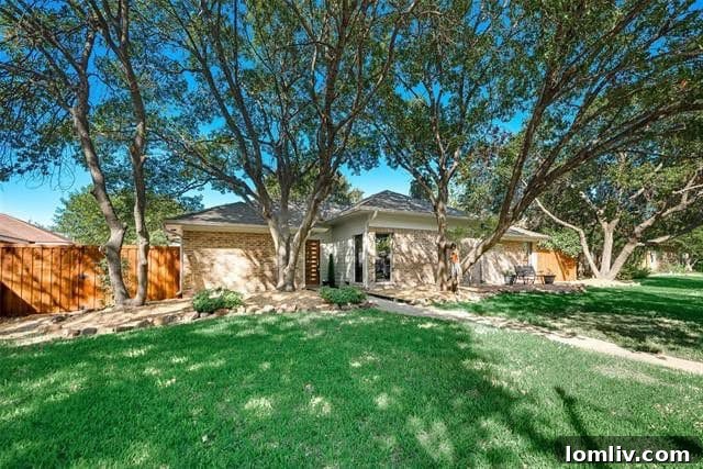 Stunningly updated 1981 home exterior in Plano, TX